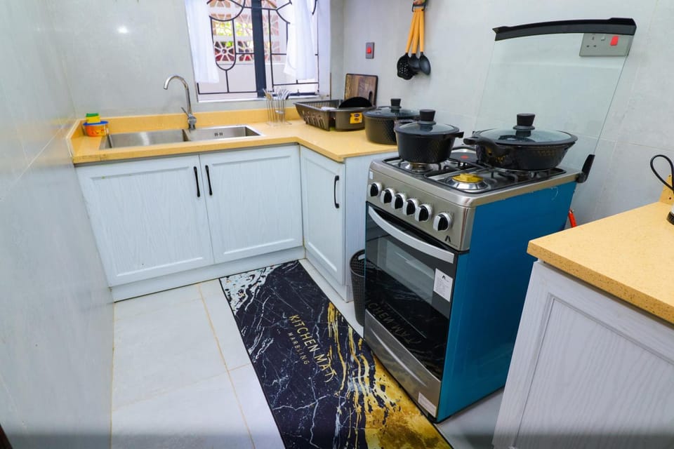 The Porch Lounge Westlands Sarit Center Apartment in Nairobi