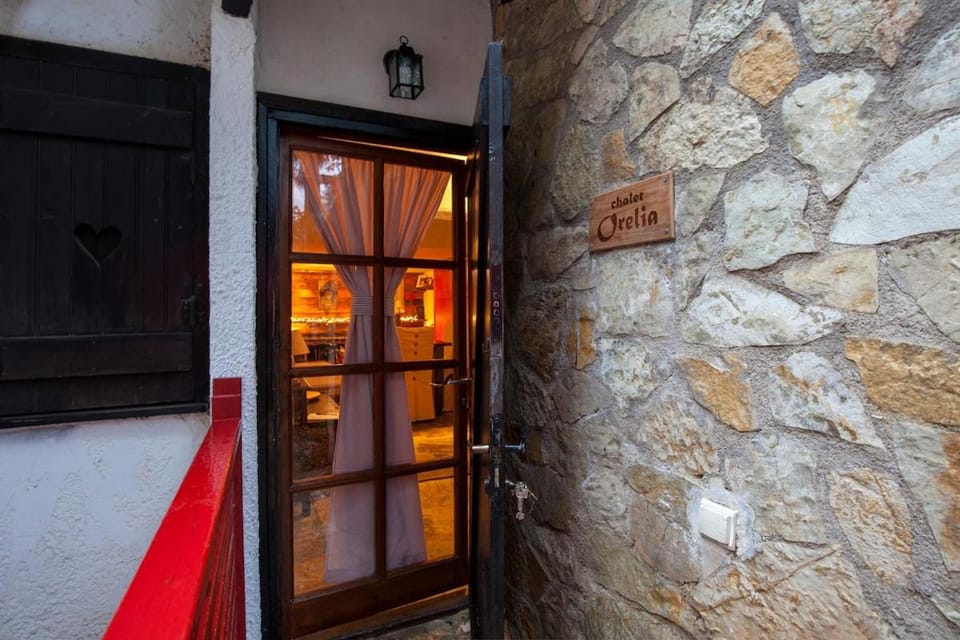 Dandy Villas Agoriani-Chalet Orelia-Fireplace Chalet in Peloponnese, Western Greece and the Ionian