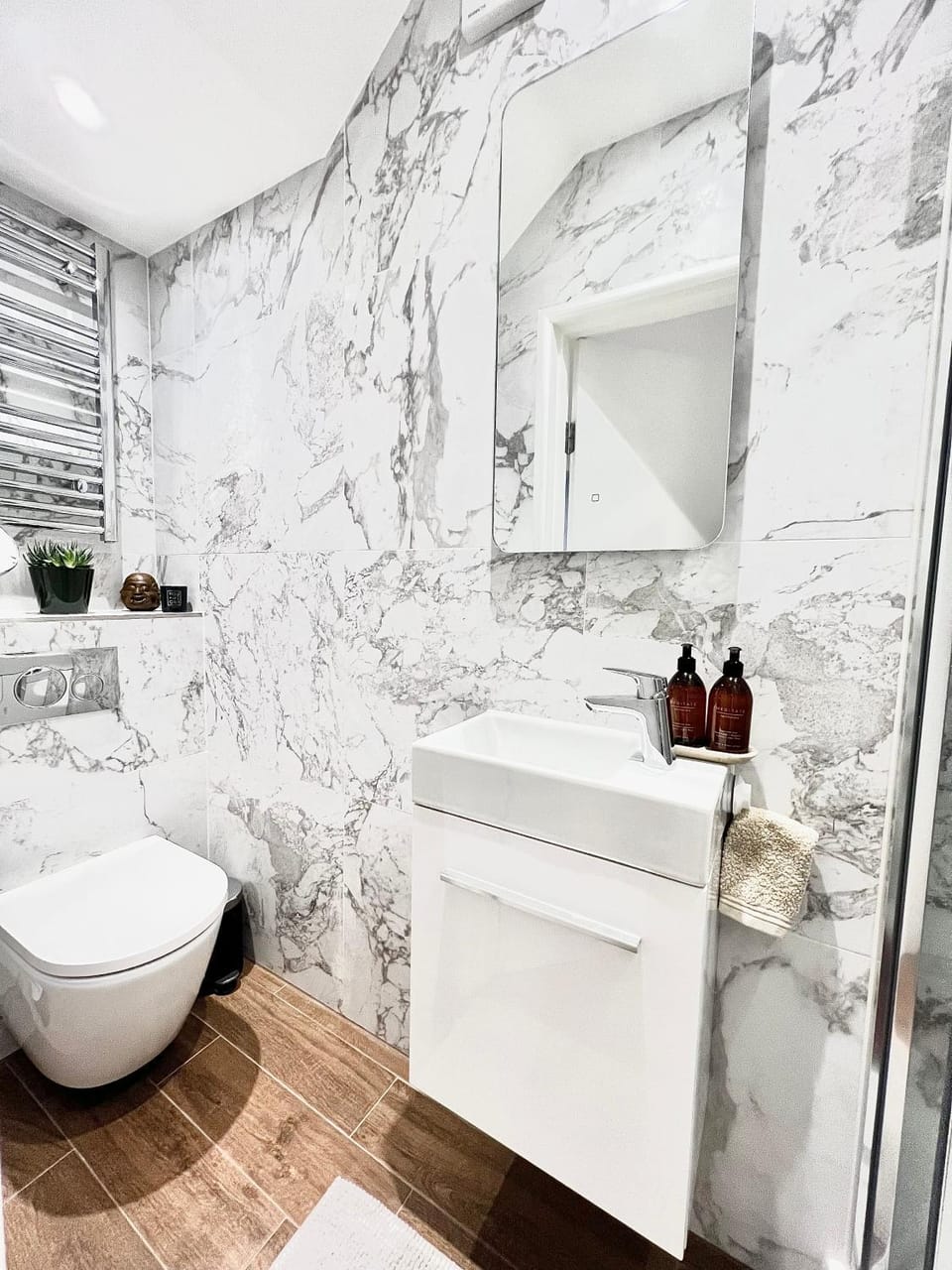 Double Ensuite near BBC Studios Westfield Bed and Breakfast in London