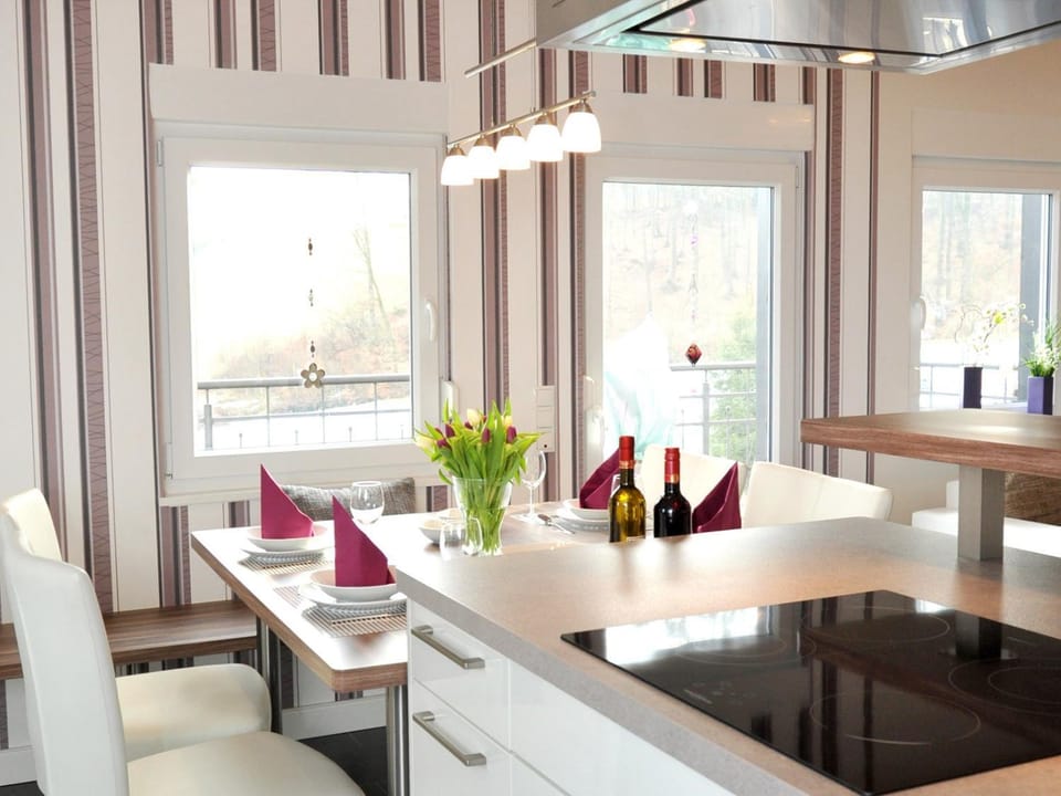 Property building, Kitchen or kitchenette, Living room
