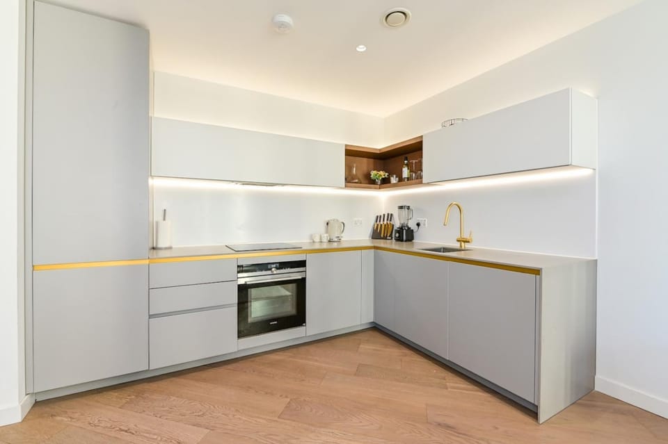 ShyLuxe Apartment in London