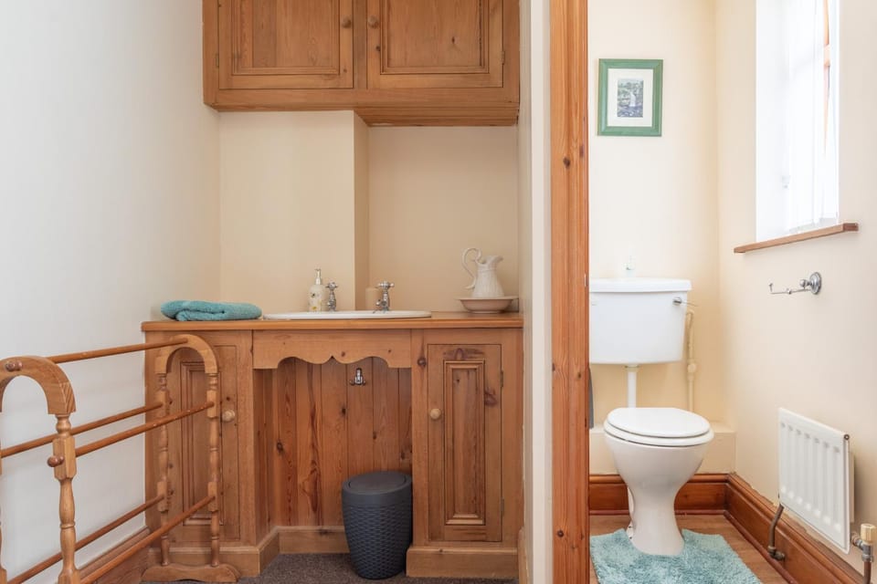 Toilet, Bathroom