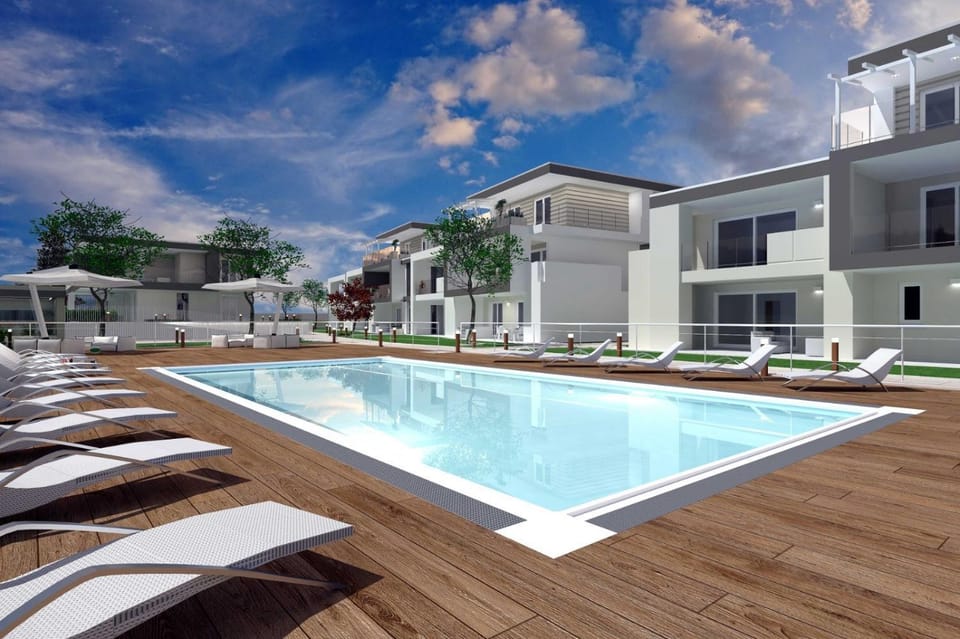 Property building, Swimming pool