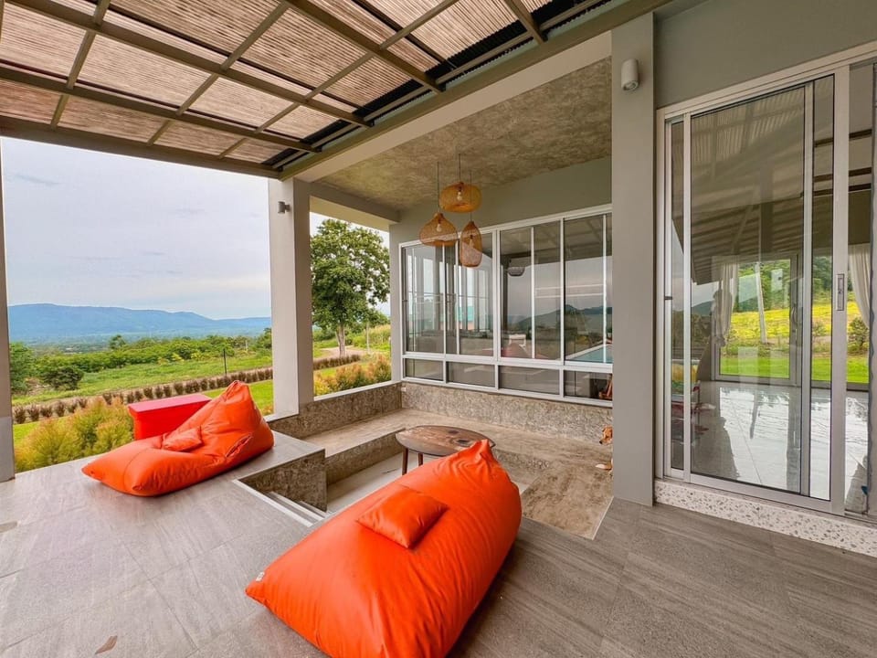 Patio, Spring, Day, Natural landscape, View (from property/room), Balcony/Terrace, Living room, Seating area, Mountain view