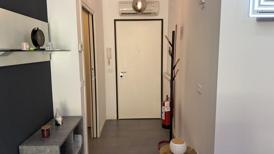 Facade/entrance, air conditioner