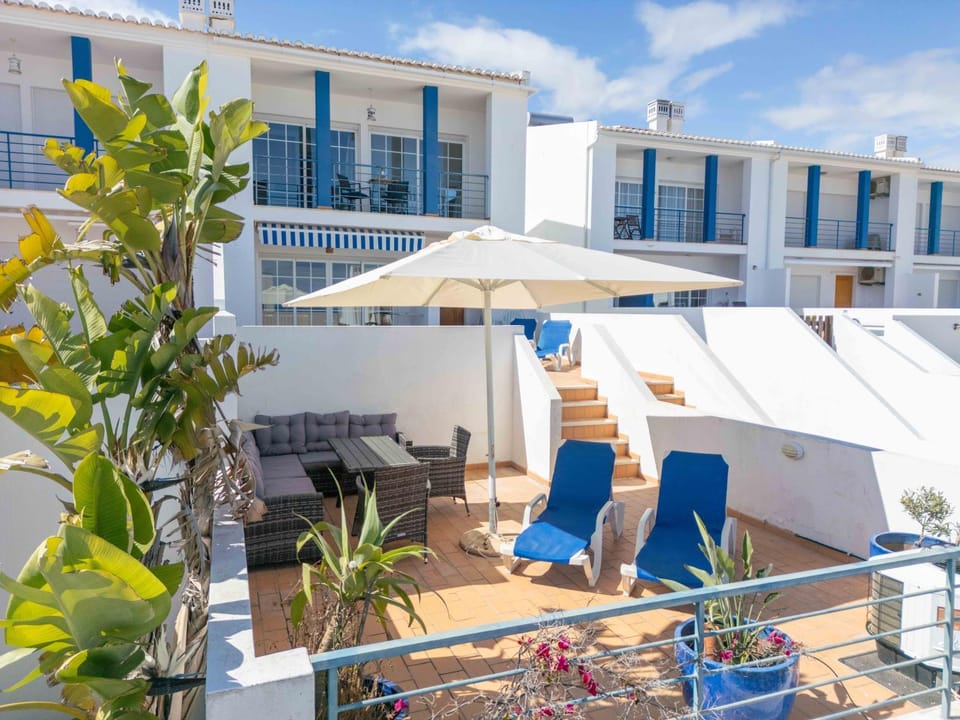 Patio, Day, View (from property/room), Seating area, Pool view, sunbed