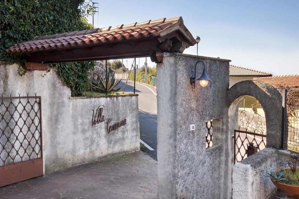 Villa Cesarina-Vista lago totale Villa in Brenzone sul Garda