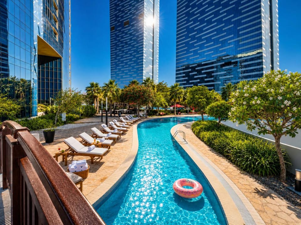 Property building, Swimming pool