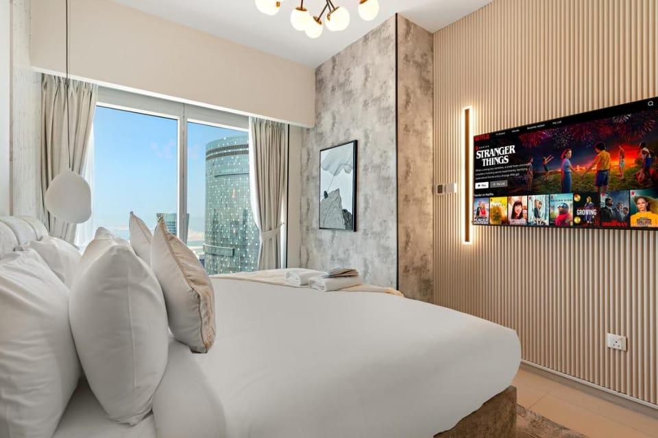Desert Key Premium Gem in Gate Tower - Pool & Gym Apartment in Abu Dhabi