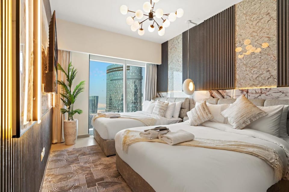 Desert Key Premium Gem in Gate Tower - Pool & Gym Apartment in Abu Dhabi