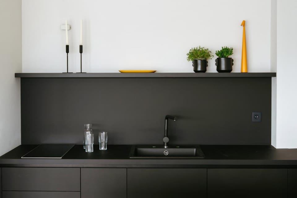 Kitchen or kitchenette