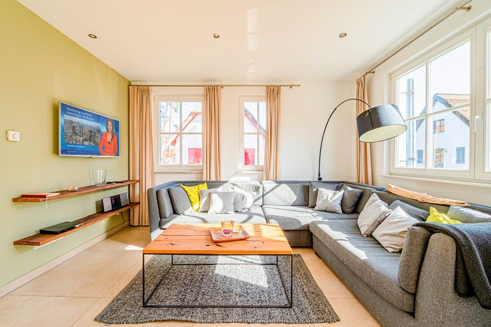 Ferienhaus Sterntaucher House in Glowe