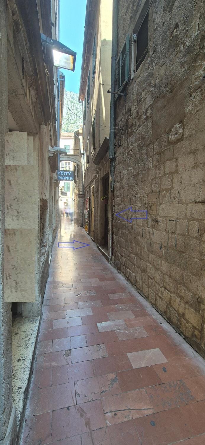 Facade/entrance, Neighbourhood, Street view