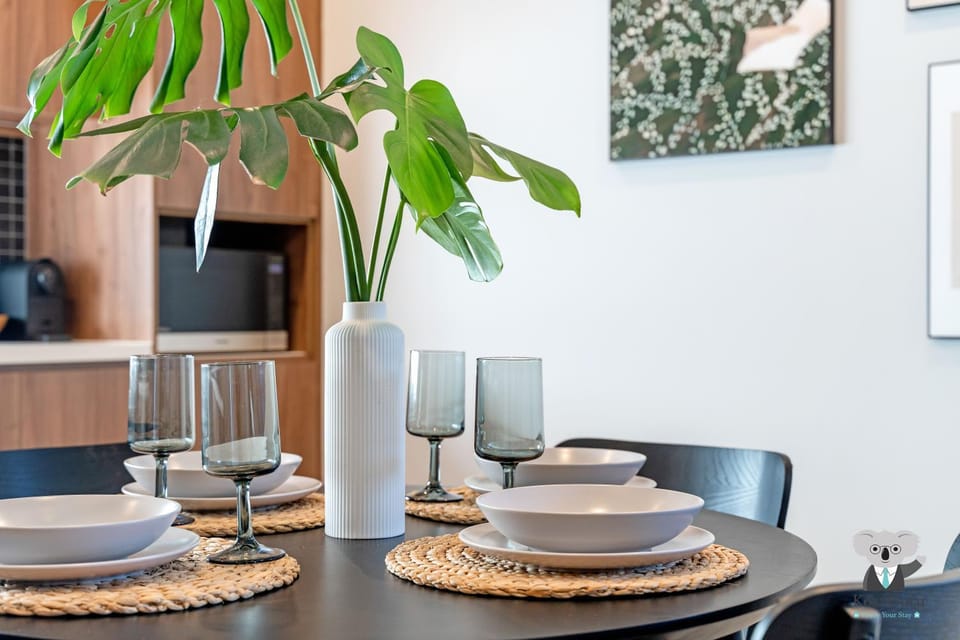 KozyGuru | Cobbitty | Brand New Stylish 4BR House Apartment in Sydney