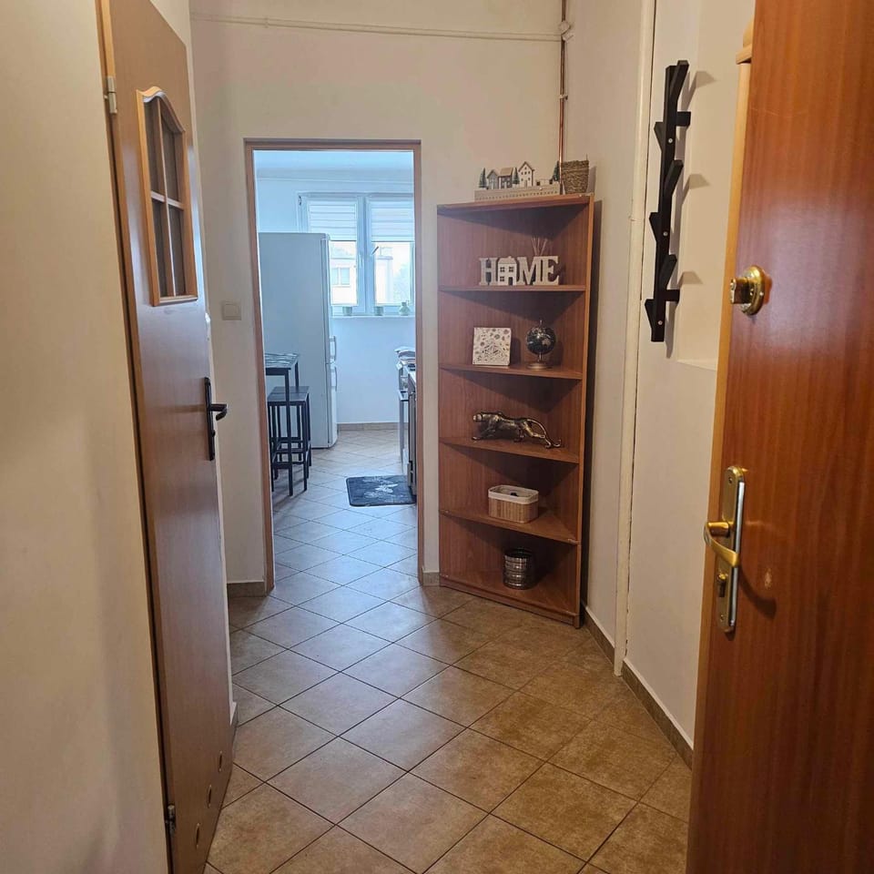 Lobby or reception, Other, wardrobe