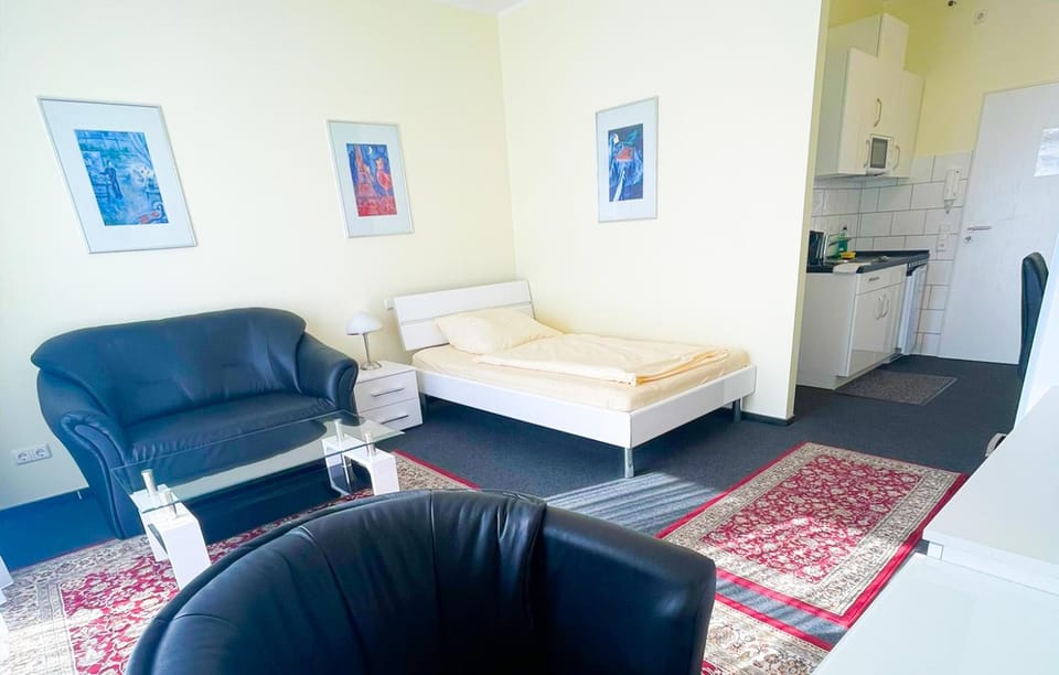 Kitchen or kitchenette, Living room, Photo of the whole room, Seating area, Bedroom