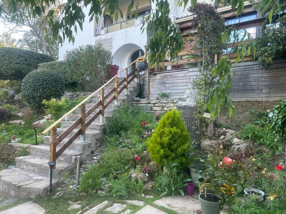 Studio in nature 5 minutes from Montpellier North Apartment in Occitanie