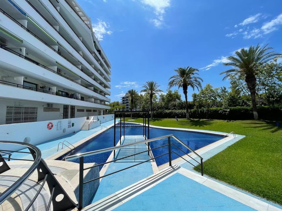 Cozy Apartment Salou Apartment in Salou