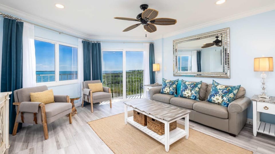 Ocean View Treehouse Double King Suite 3403 House in Tavernier