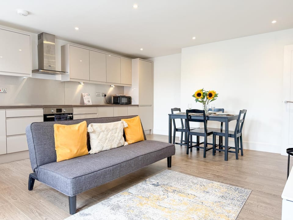 NEW - St James - City Centre Modern Apartment Apartment in Canterbury