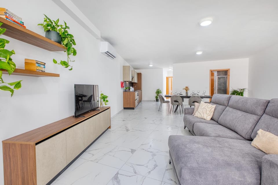 New! Sant Anna Residences, M2 by SF Homes Apartment in Marsaskala