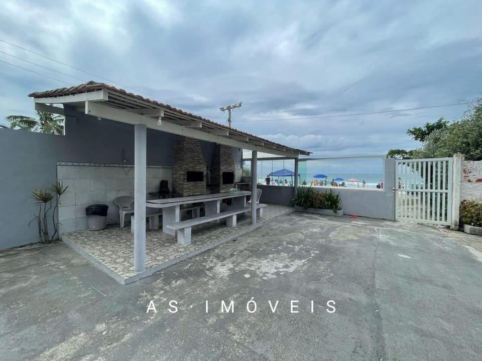 Apartamentos com saída para a praia dos Ingleses Apartment in Florianopolis