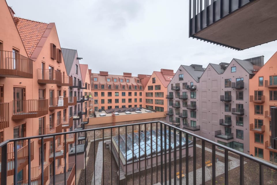 Property building, View (from property/room), Balcony/Terrace