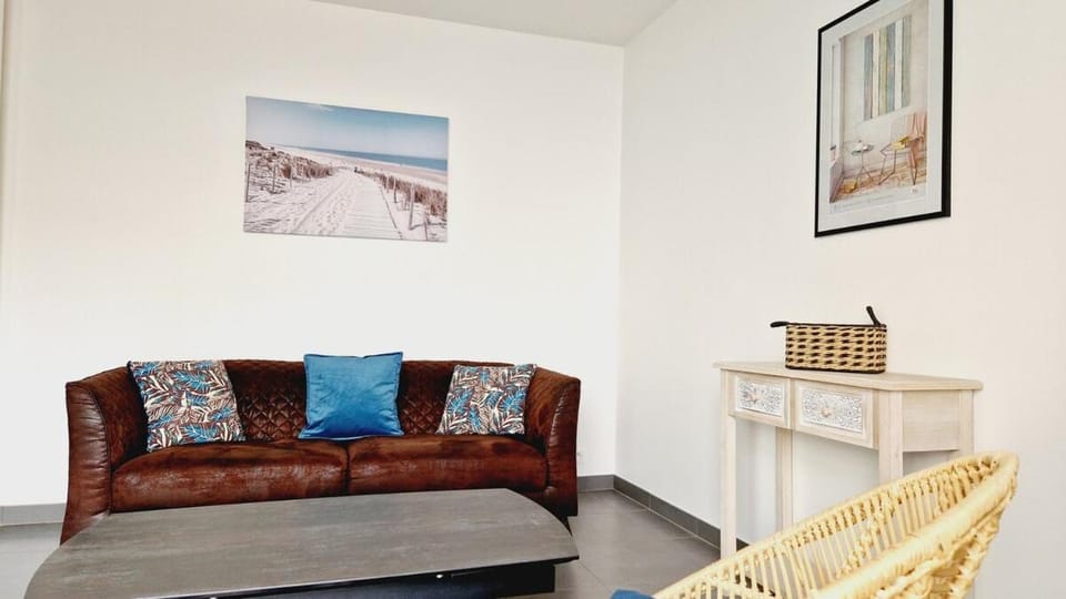 Le Lounge, maison avec terrasse proche plage Bed and Breakfast in Château-d'Olonne