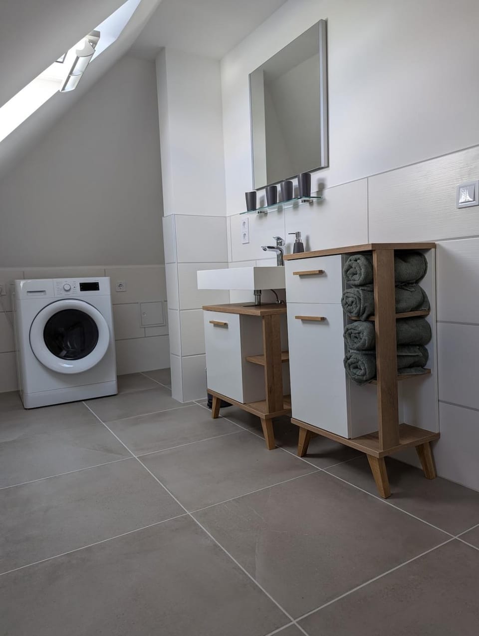 Bathroom, washing machine, dryer
