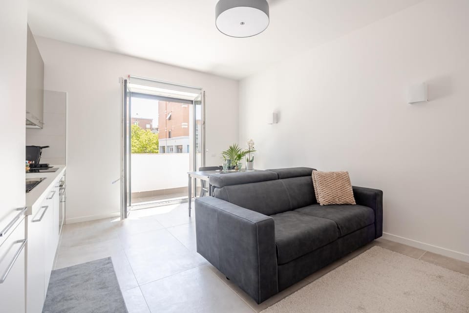 Kitchen or kitchenette, Living room, Seating area