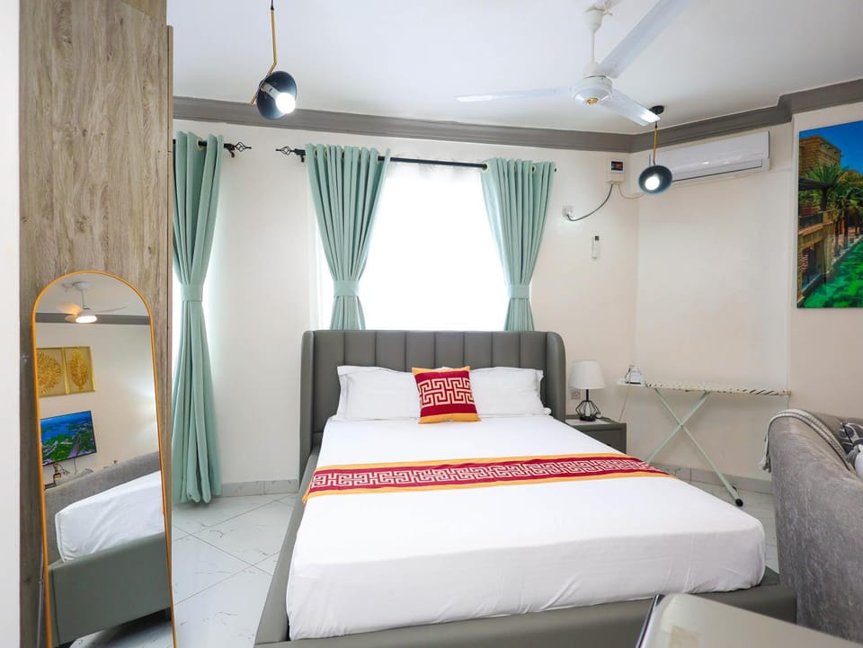 Bed, Bedroom, wardrobe