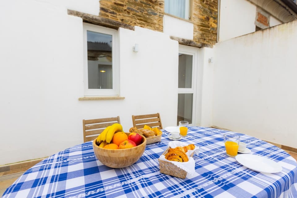 Patio, Balcony/Terrace