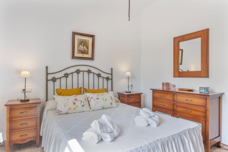 Living room, Bedroom