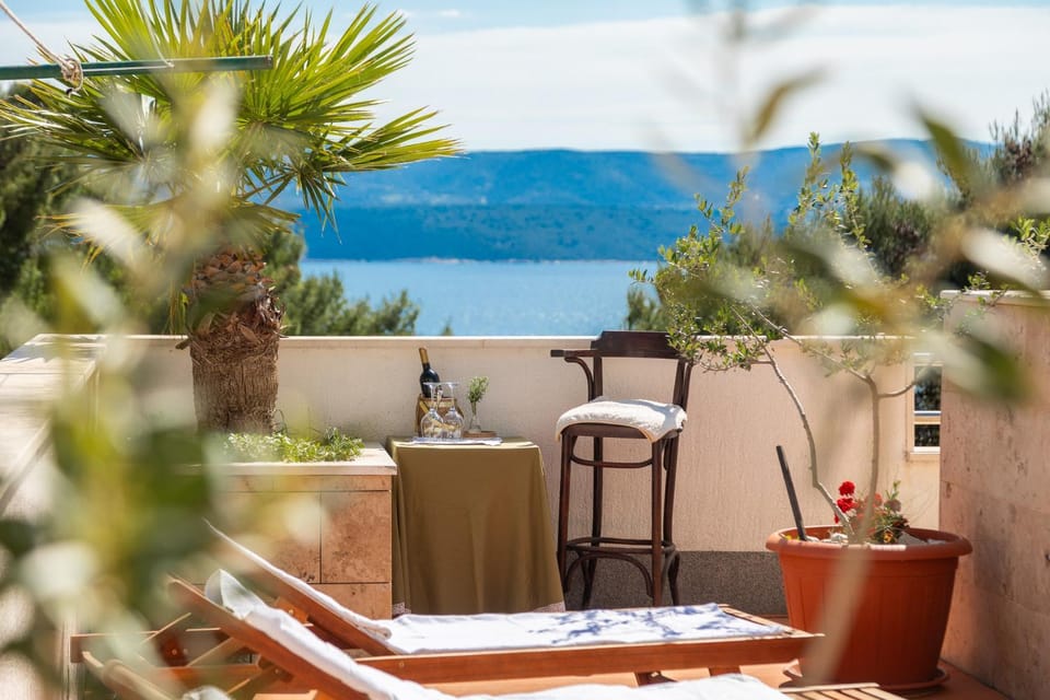 Balcony/Terrace, Sea view, sunbed