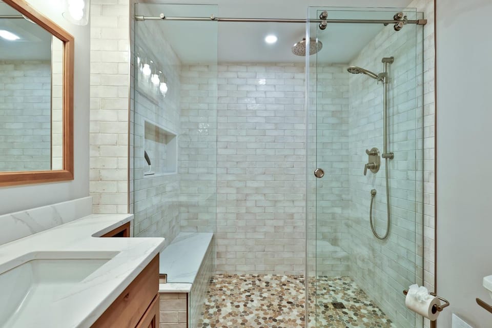 Fall Line Condo G3 G-Suite View Apartment in Mendon