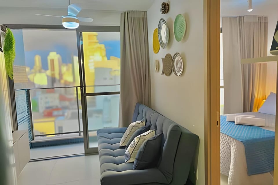 Coffee/tea facilities, Balcony/Terrace, Living room, Decorative detail, Seating area, Dining area, Evening entertainment