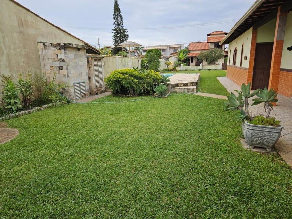 Casa ORLA 500 três quadras da praia House in Cabo Frio