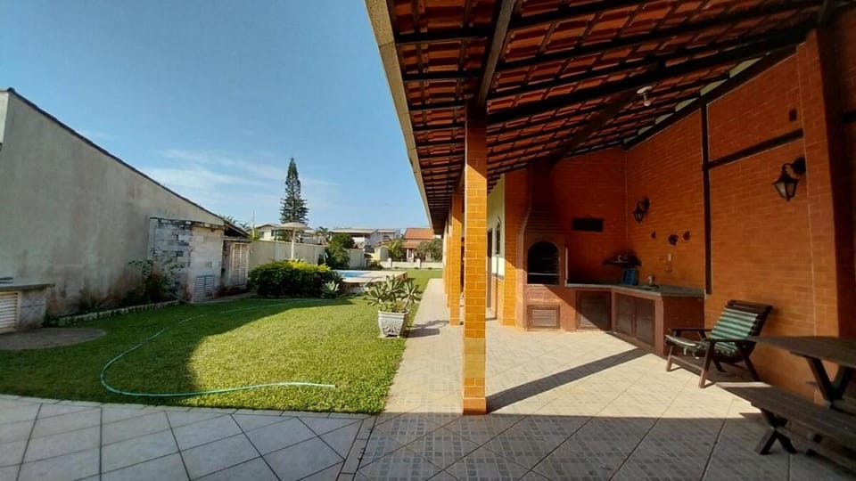Casa ORLA 500 três quadras da praia House in Cabo Frio