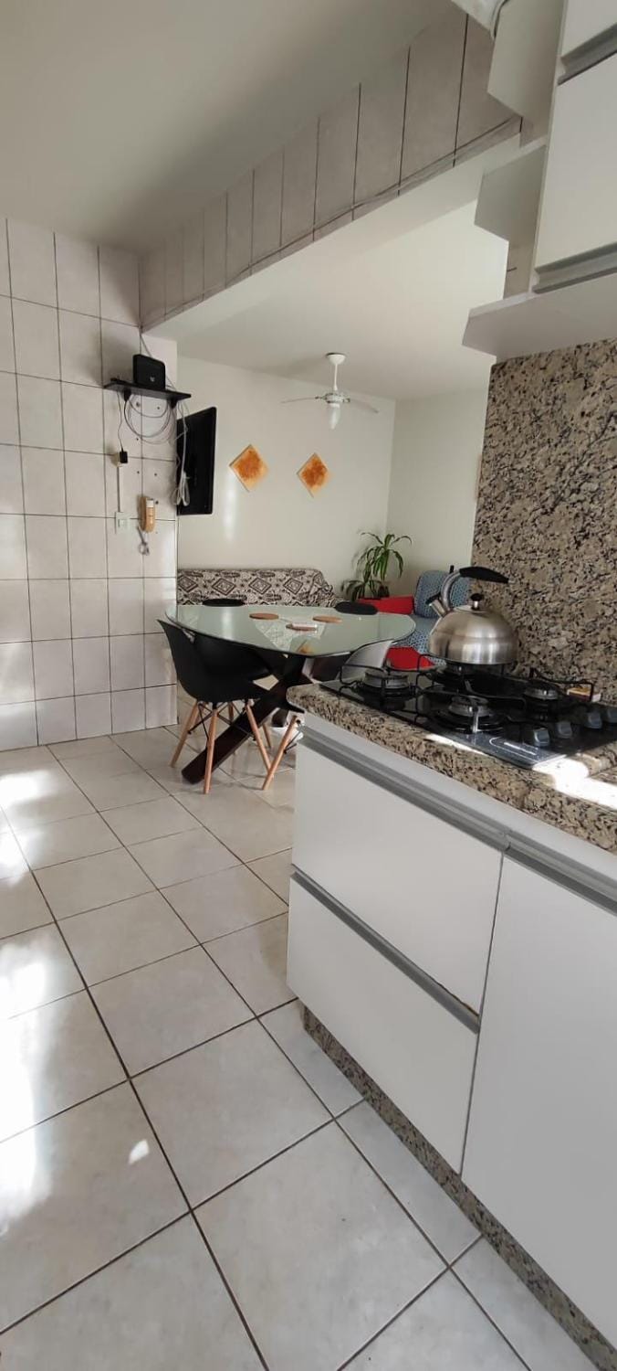 Apartamento 2 quartos na praia dos ingleses, apenas 150mts do mar Apartment in Florianopolis