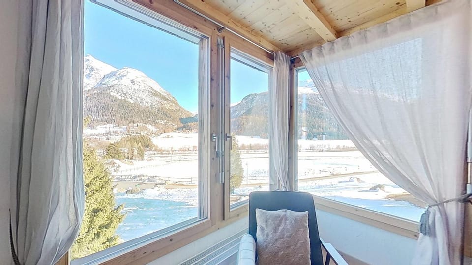 Abitaziun Prünella - La Punt Chamues-ch Apartment in Canton of Grisons
