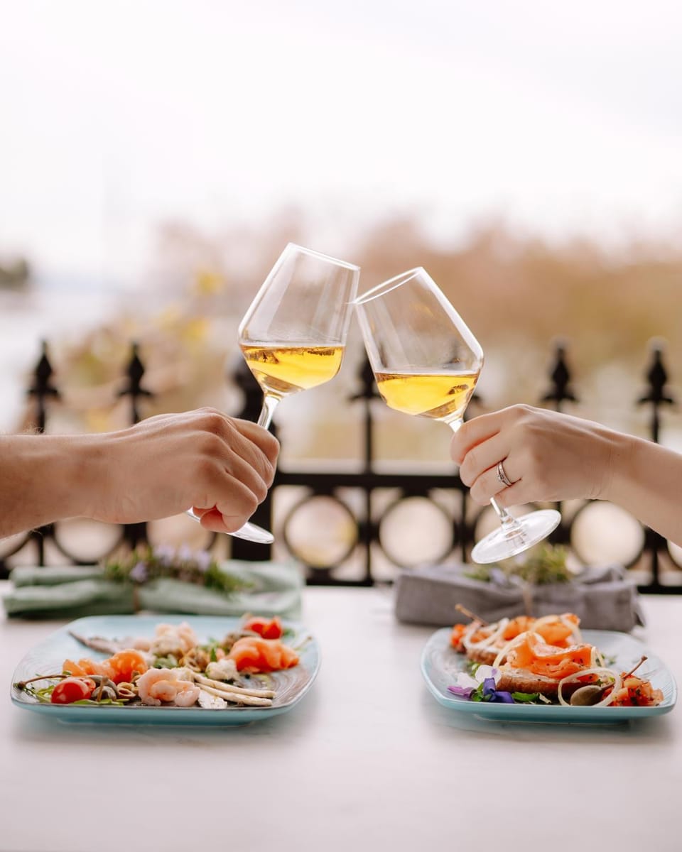 Restaurant/places to eat, Food