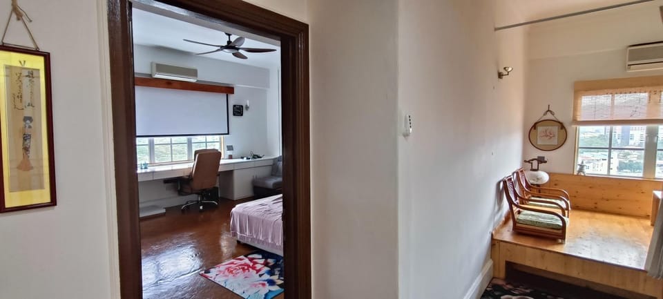 Bed, Photo of the whole room, Bedroom, air conditioner