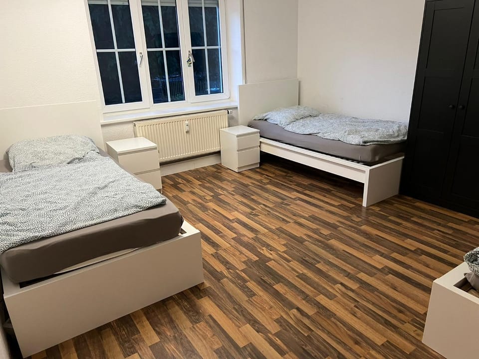 Fewo für 4 Personen in Böhlen, Friedrich-Ebert-Str Apartment in Saxony