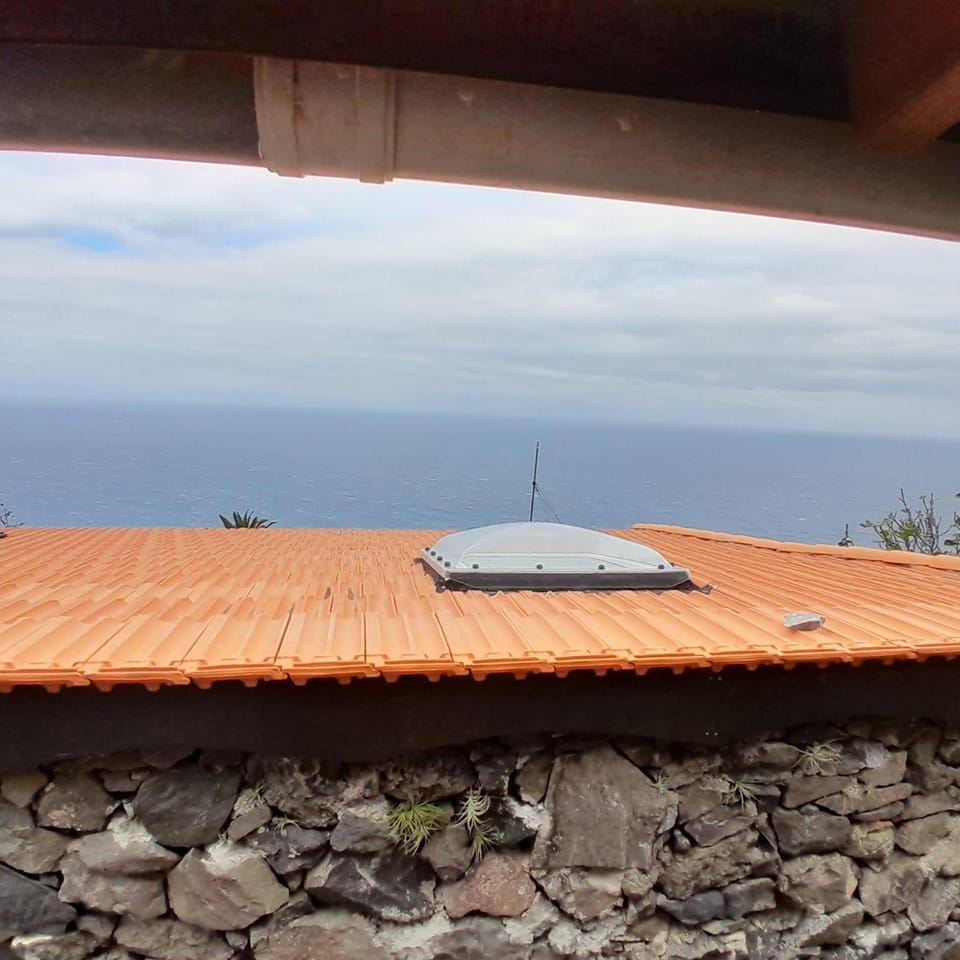 Casa las Pardelas House in La Gomera