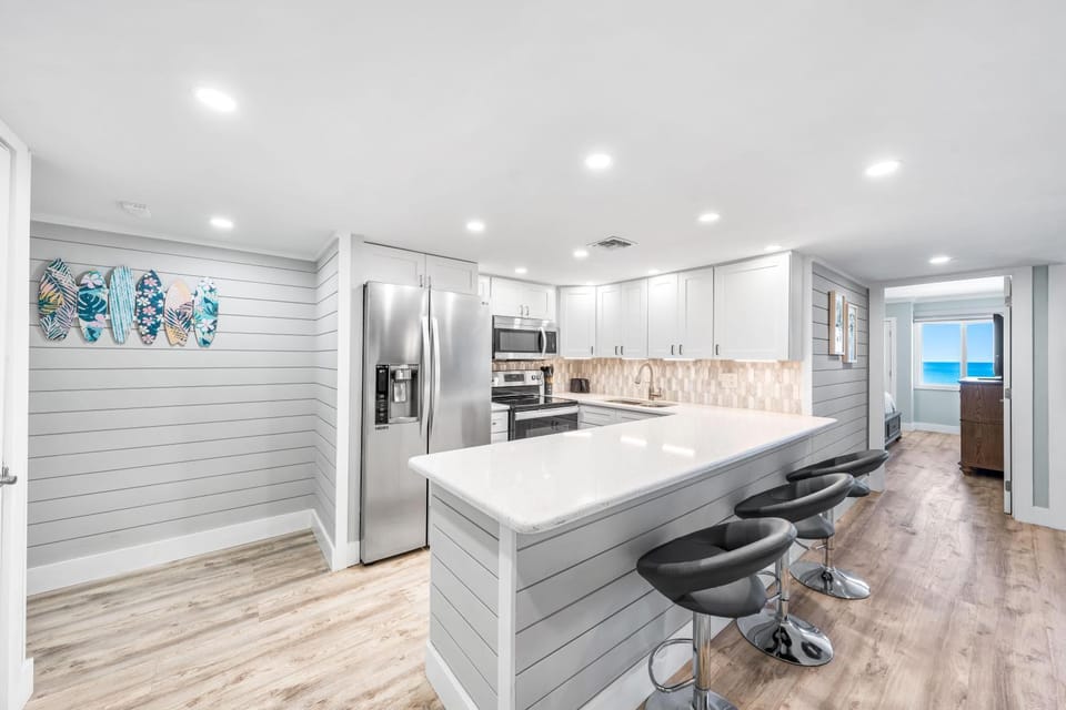 Holiday Surf and Racquet Unit 723 House in Destin