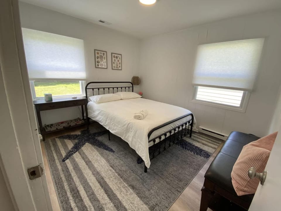 Cozy Oaks Chesapeake Properties House in Cape Charles