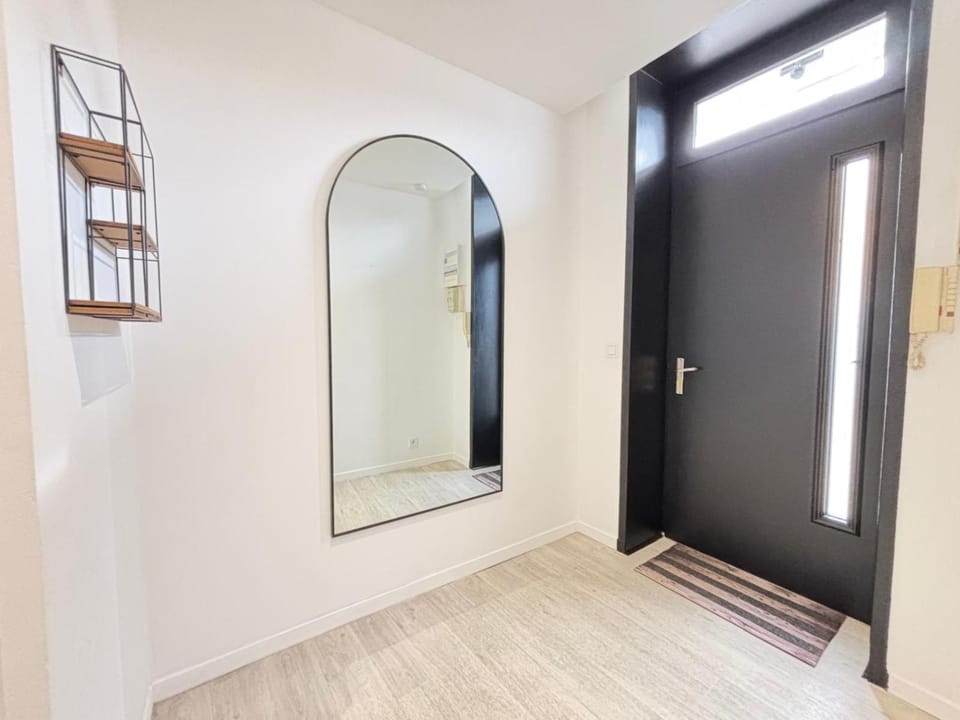 Le Bois d'Ebène Apartment in Auvergne-Rhône-Alpes