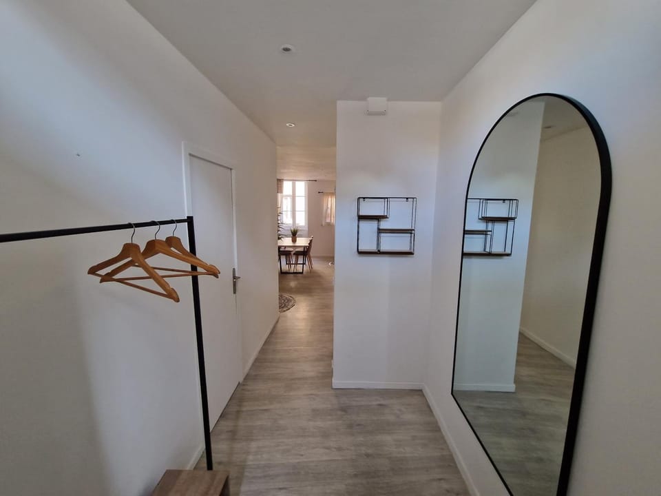 Le Bois d'Ebène Apartment in Auvergne-Rhône-Alpes