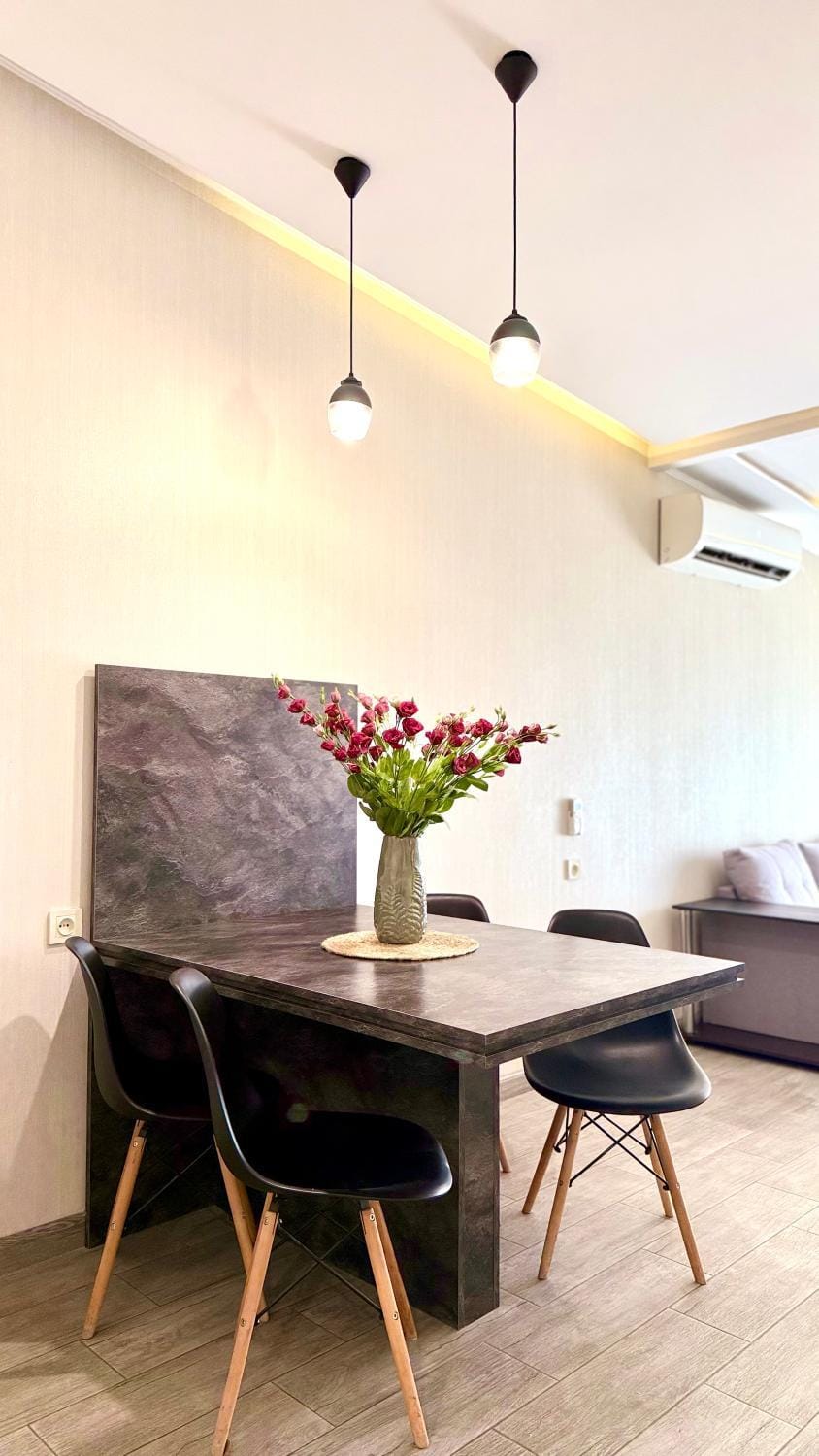 Living room, Seating area, Dining area