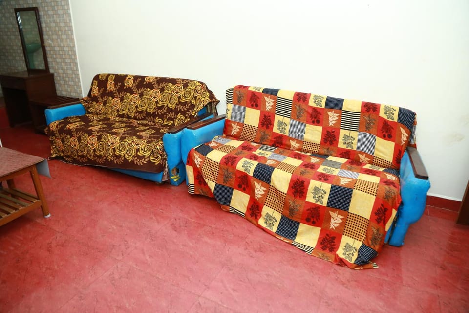 Yelagiri SJR Residency Hotel in Tamil Nadu